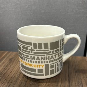 Fishs Eddy New York mug